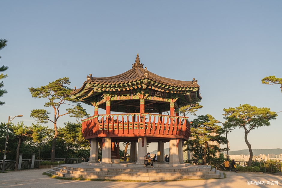 Eungbongsan Mountain Palgakjeong Pavilion